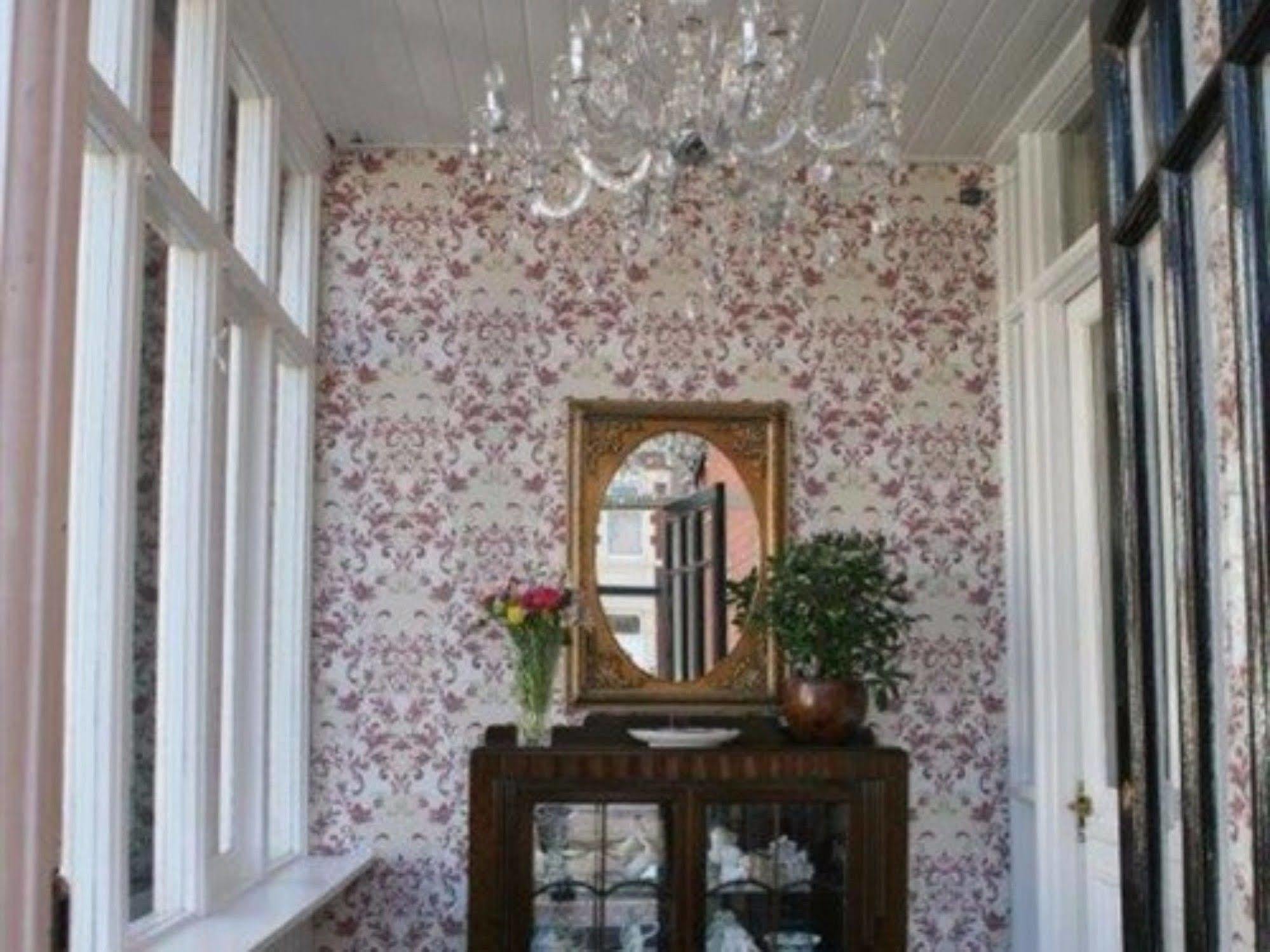 Bed and Breakfast Eden House Blackpool Esterno foto
