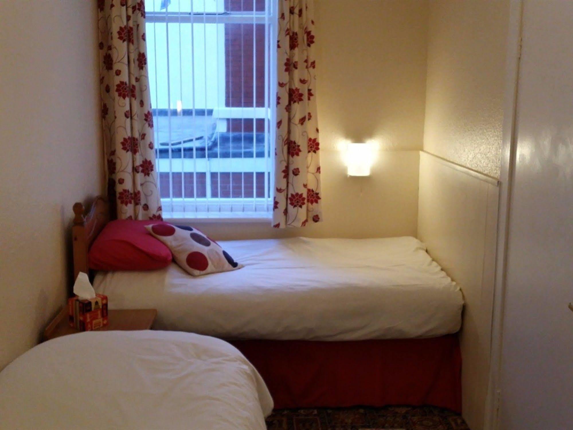 Bed and Breakfast Eden House Blackpool Esterno foto